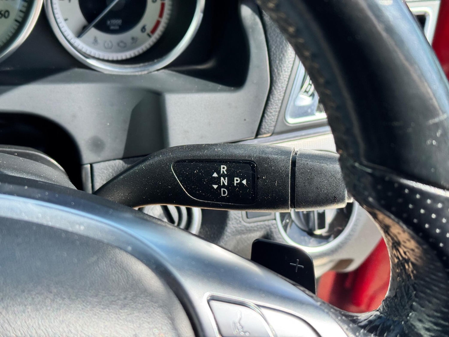 Used Mercedes-Benz E Class 2014 for sale - 75915860: Photo 28