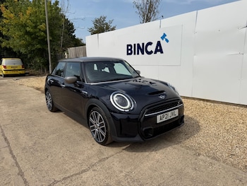 Used MINI Hatch 2021 for sale - 75520230: Photo