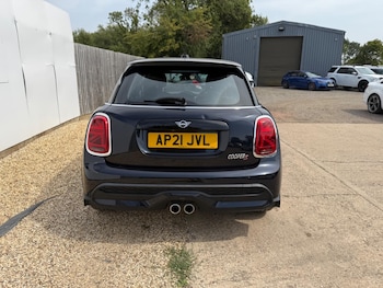 Used MINI Hatch 2021 for sale - 75520230: Photo