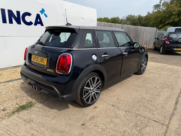 Used MINI Hatch 2021 for sale - 75520230: Photo 5