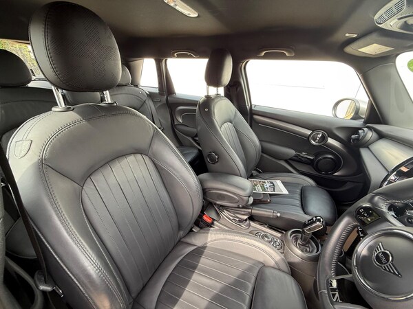Used MINI Hatch 2021 for sale - 75520230: Photo 9