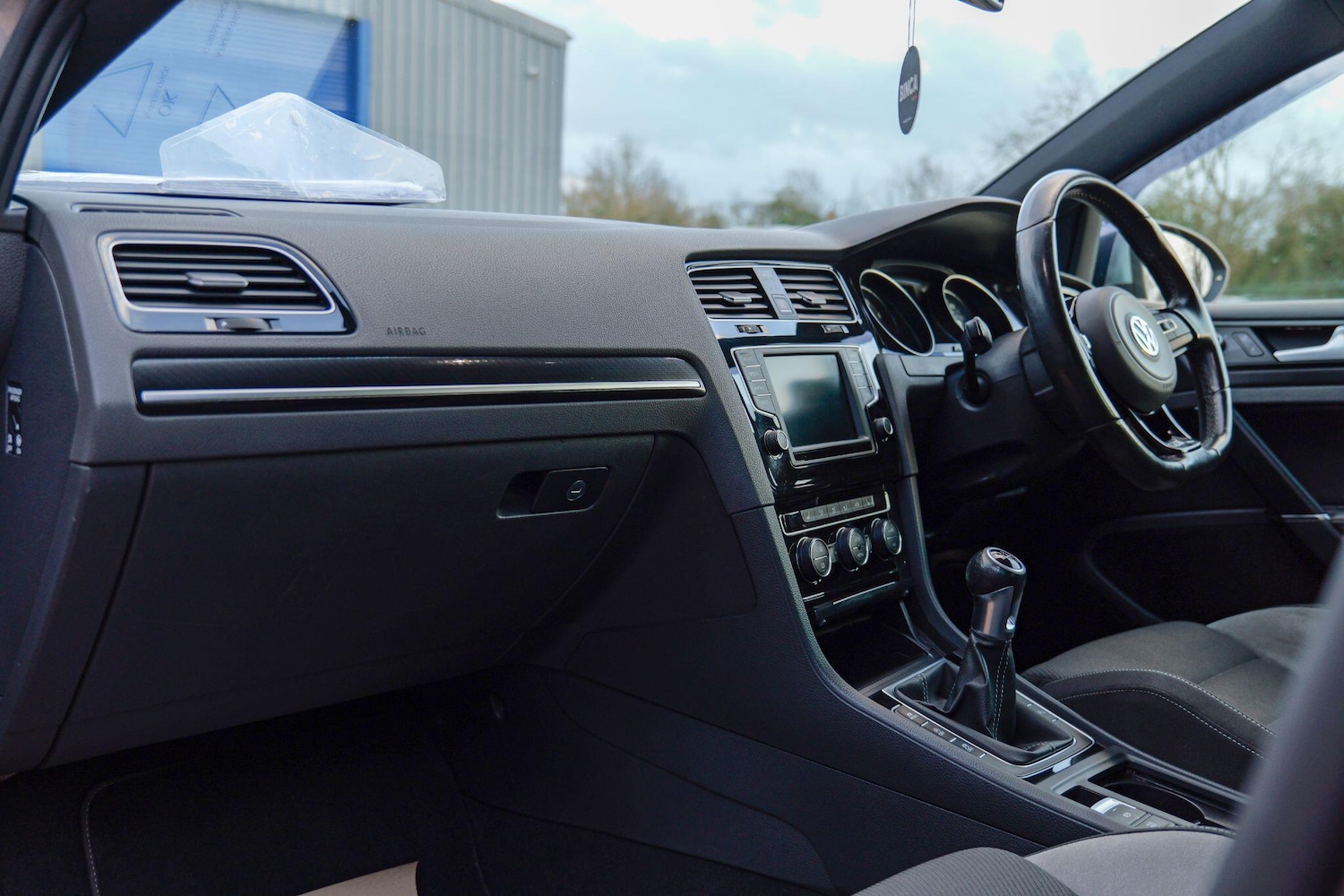 Used Volkswagen Golf 2015 for sale - 77625280: Photo 8