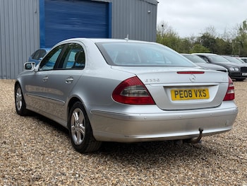 Used Mercedes-Benz E Class 2008 for sale - 78157200: Photo