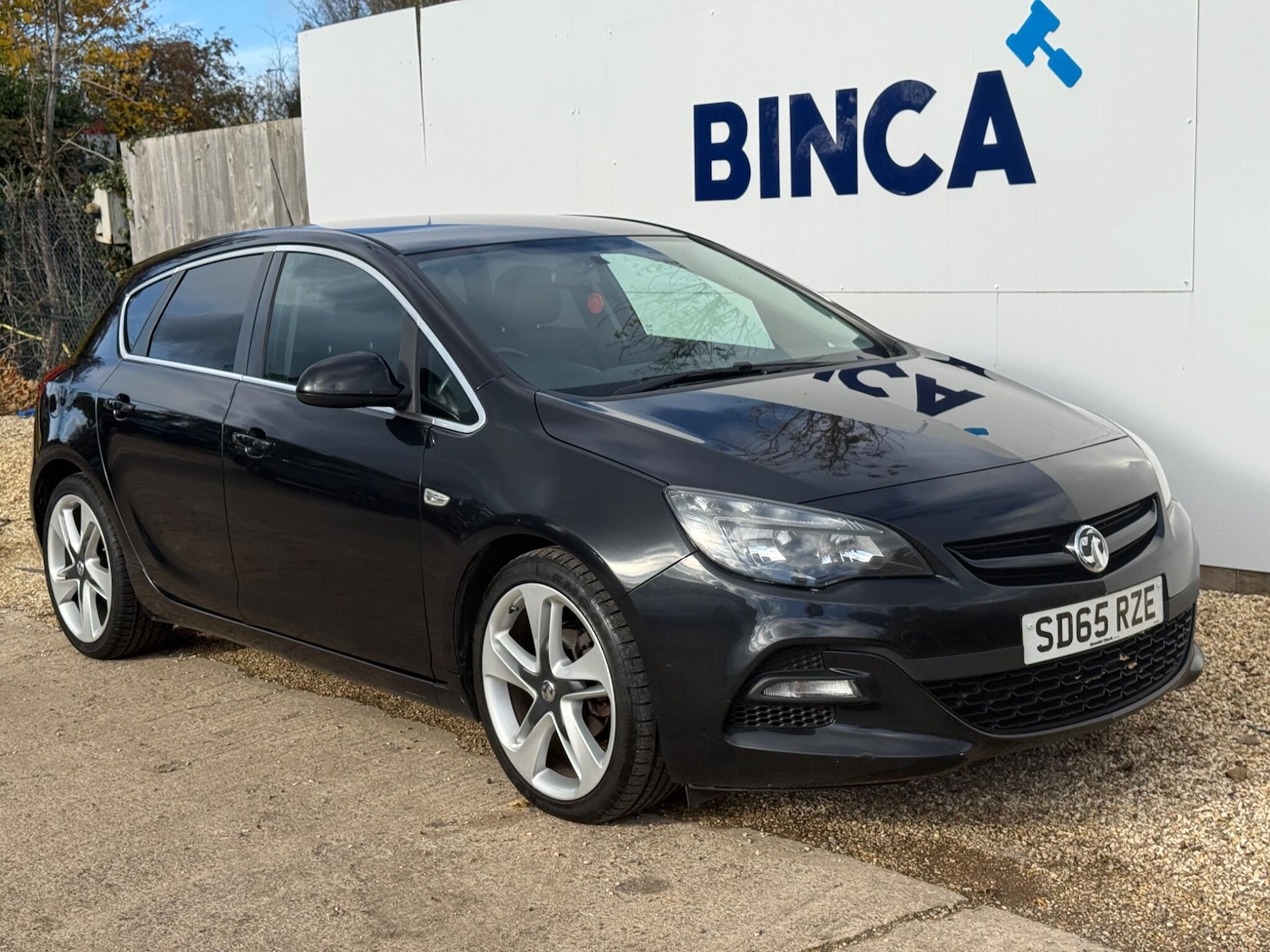 Used Vauxhall Astra 2015 for sale - 76441098: Photo 1