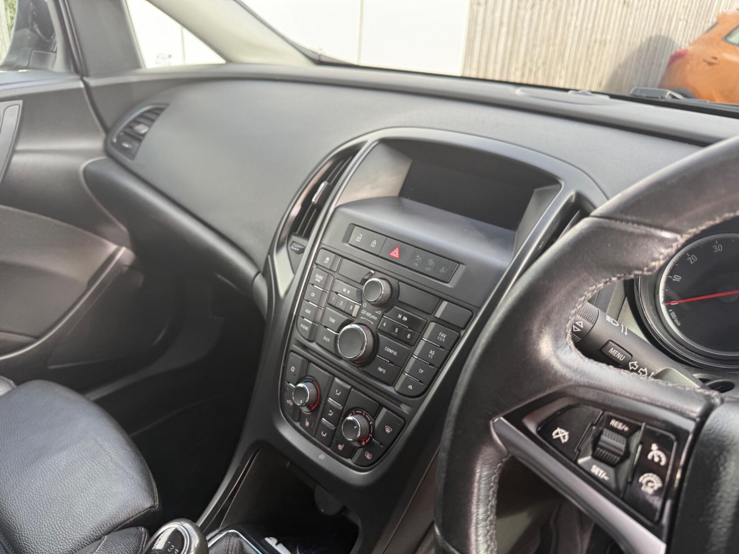 Used Vauxhall Astra 2015 for sale - 76441098: Photo 10