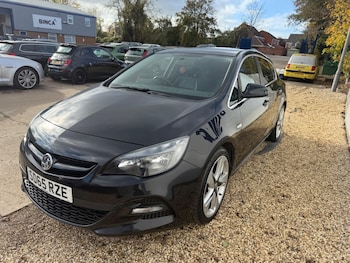 Used Vauxhall Astra 2015 for sale - 76441098: Photo