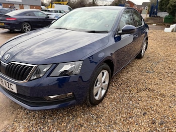 Used Skoda Octavia 2018 for sale - 77082024: Photo