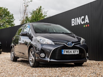 Used Toyota Yaris 2015 for sale - 79316437: Photo