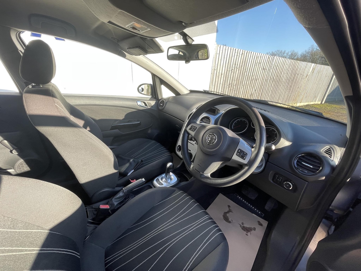 Used Vauxhall Corsa 2010 for sale - 76688716: Photo 11