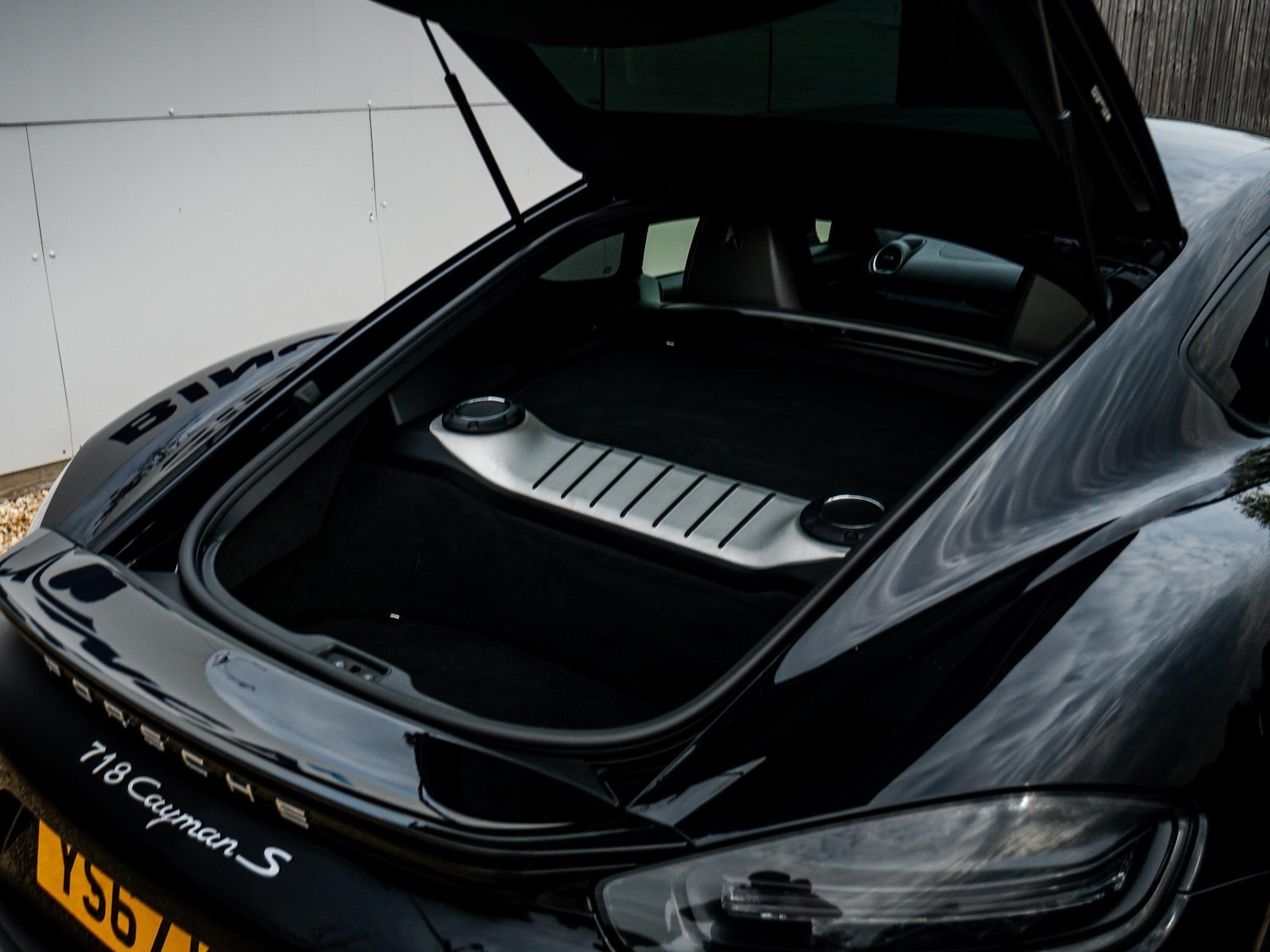 Used Porsche 718 Cayman 2017 for sale - 75589219: Photo 34