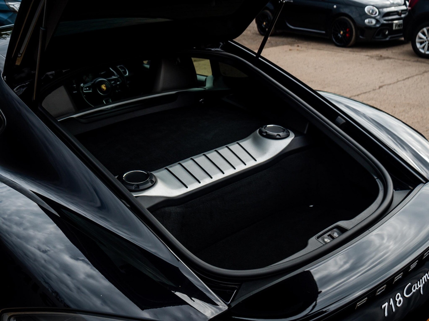 Used Porsche 718 Cayman 2017 for sale - 75589219: Photo 35