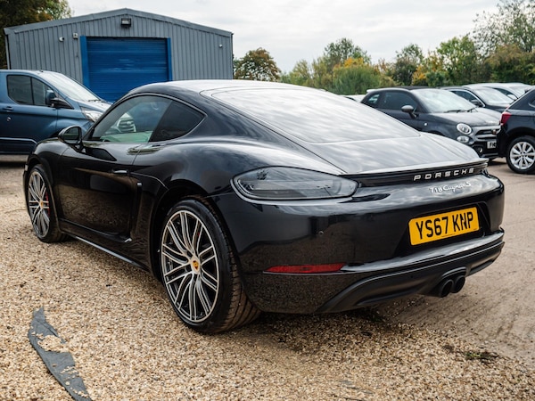Used Porsche 718 Cayman 2017 for sale - 75589219: Photo 7
