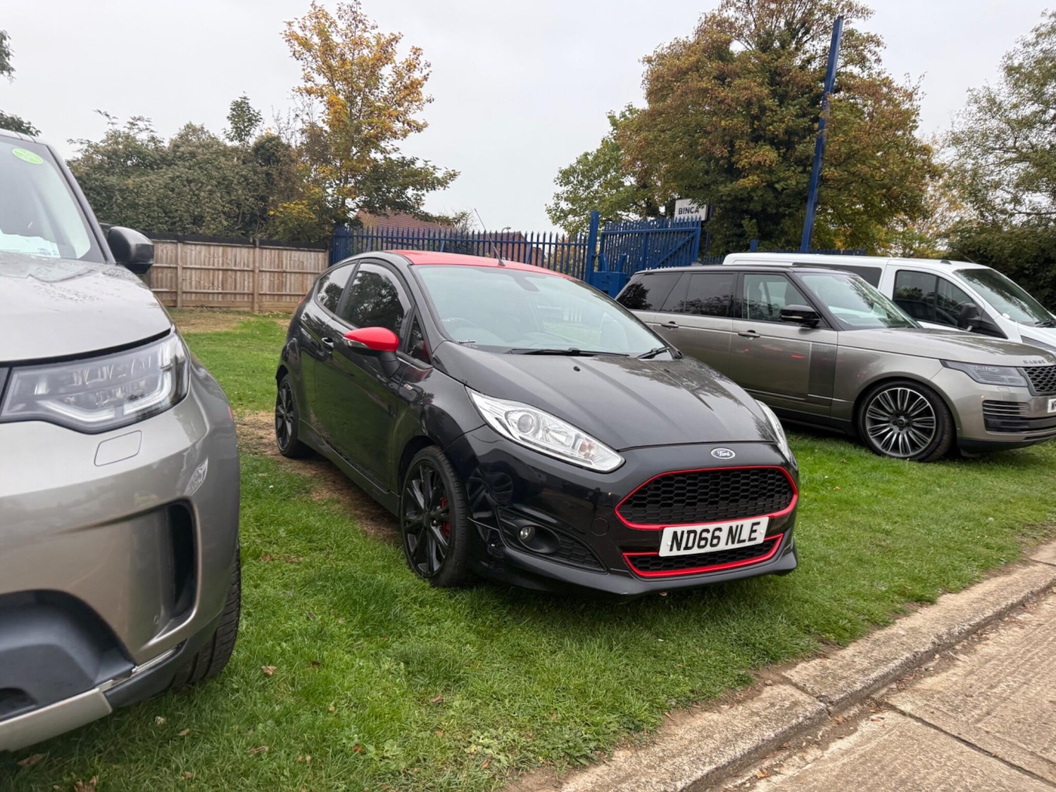 Used Ford Fiesta 2016 for sale - 76282633: Photo 1