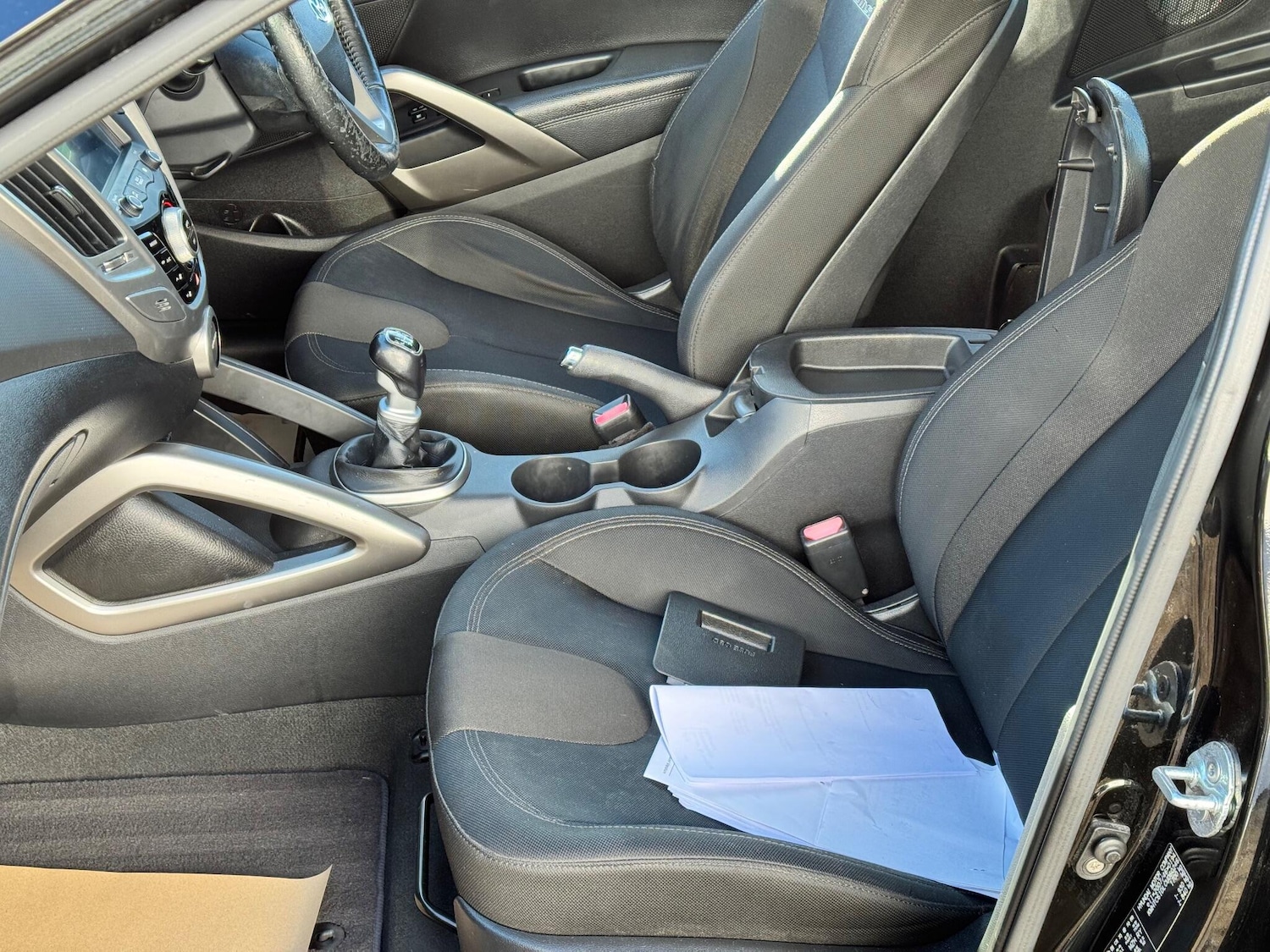 Used Hyundai Veloster 2012 for sale - 77040656: Photo 11