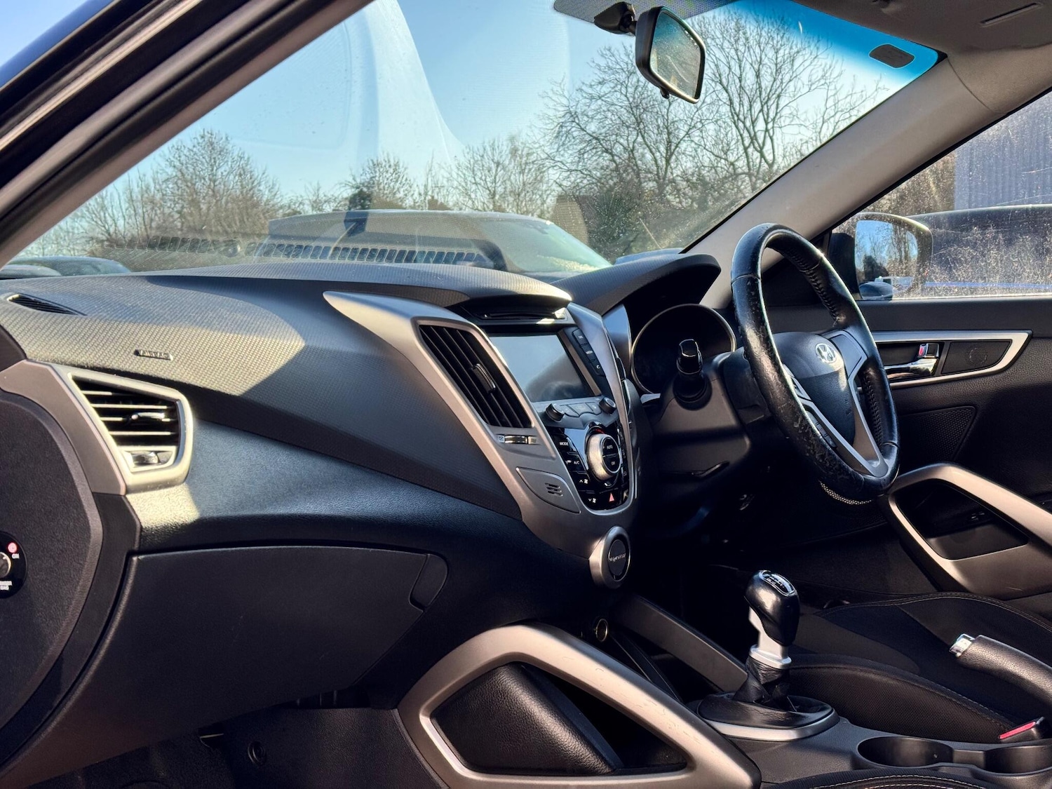 Used Hyundai Veloster 2012 for sale - 77040656: Photo 8