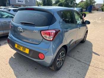 Used Hyundai i10 2017 for sale - 74888862: Photo