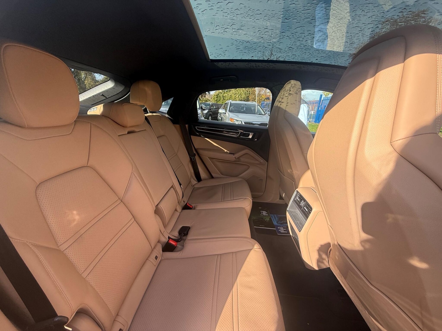 Used Porsche Cayenne 2021 for sale - 76398617: Photo 11