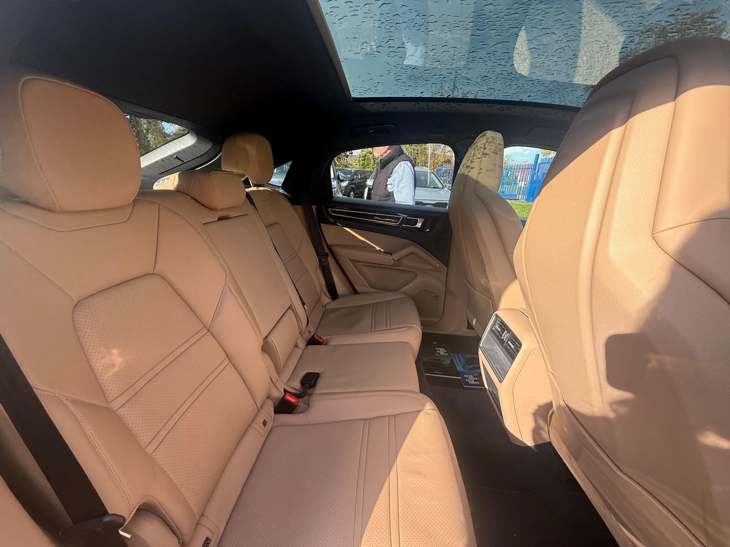 Used Porsche Cayenne 2021 for sale - 76398617: Photo 12