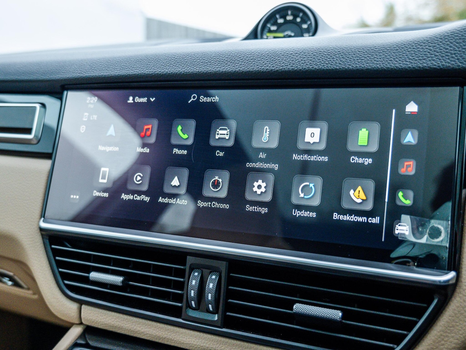 Used Porsche Cayenne 2021 for sale - 76398617: Photo 27