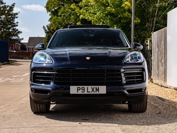 Used Porsche Cayenne 2018 for sale - 75540040: Photo 2