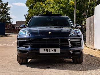 Used Porsche Cayenne 2018 for sale - 75540040: Photo