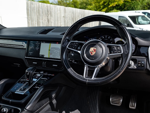 Used Porsche Cayenne 2018 for sale - 75540040: Photo 33