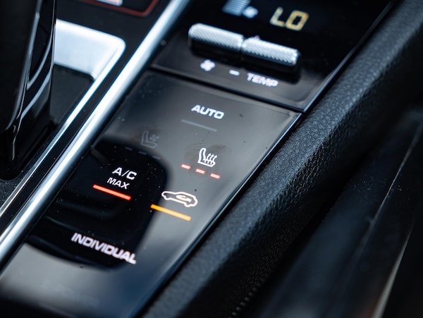 Used Porsche Cayenne 2018 for sale - 75540040: Photo 45
