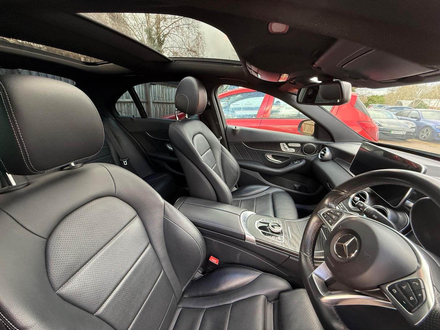 Used Mercedes-Benz C Class 2017 for sale - 77696809: Photo 3