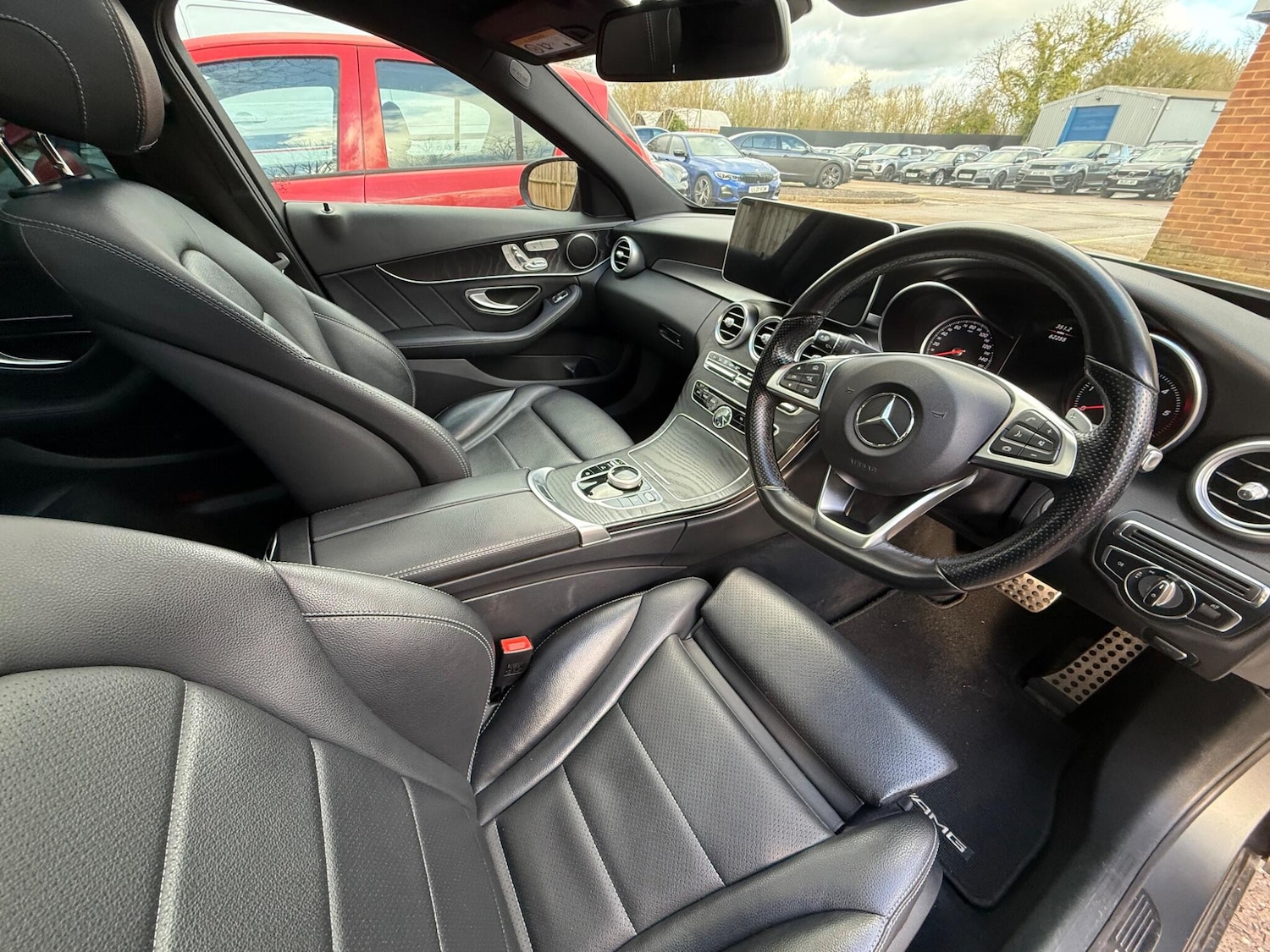 Used Mercedes-Benz C Class 2017 for sale - 77696809: Photo 4