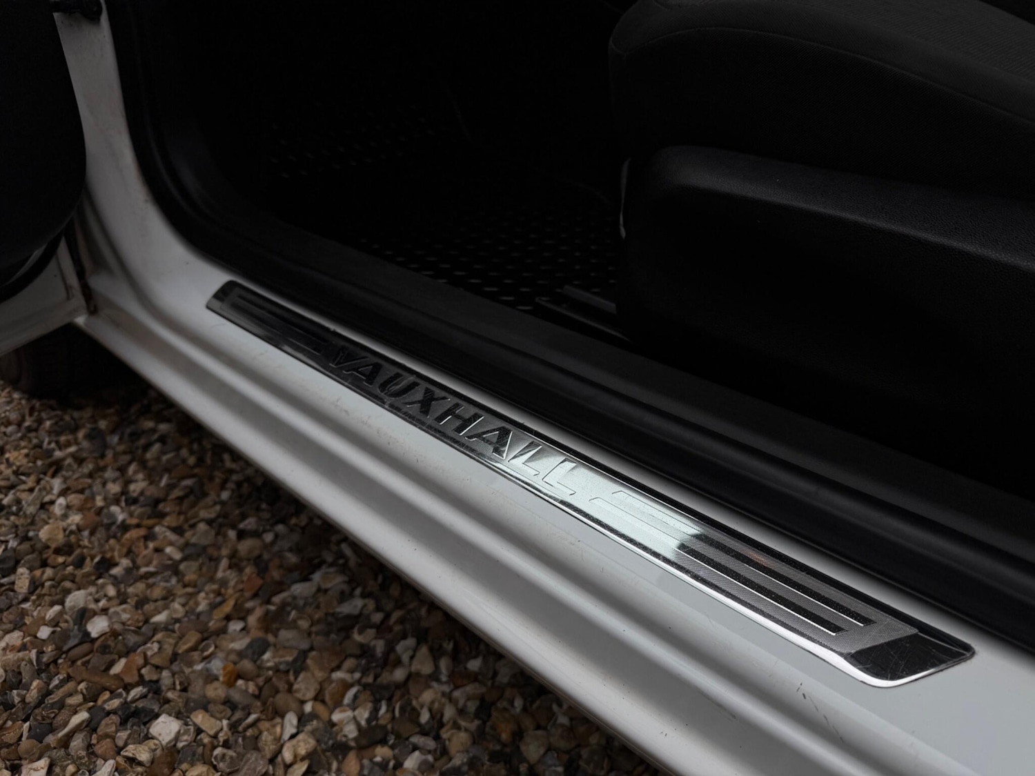 Used Vauxhall ADAM 2015 for sale - 77853537: Photo 25