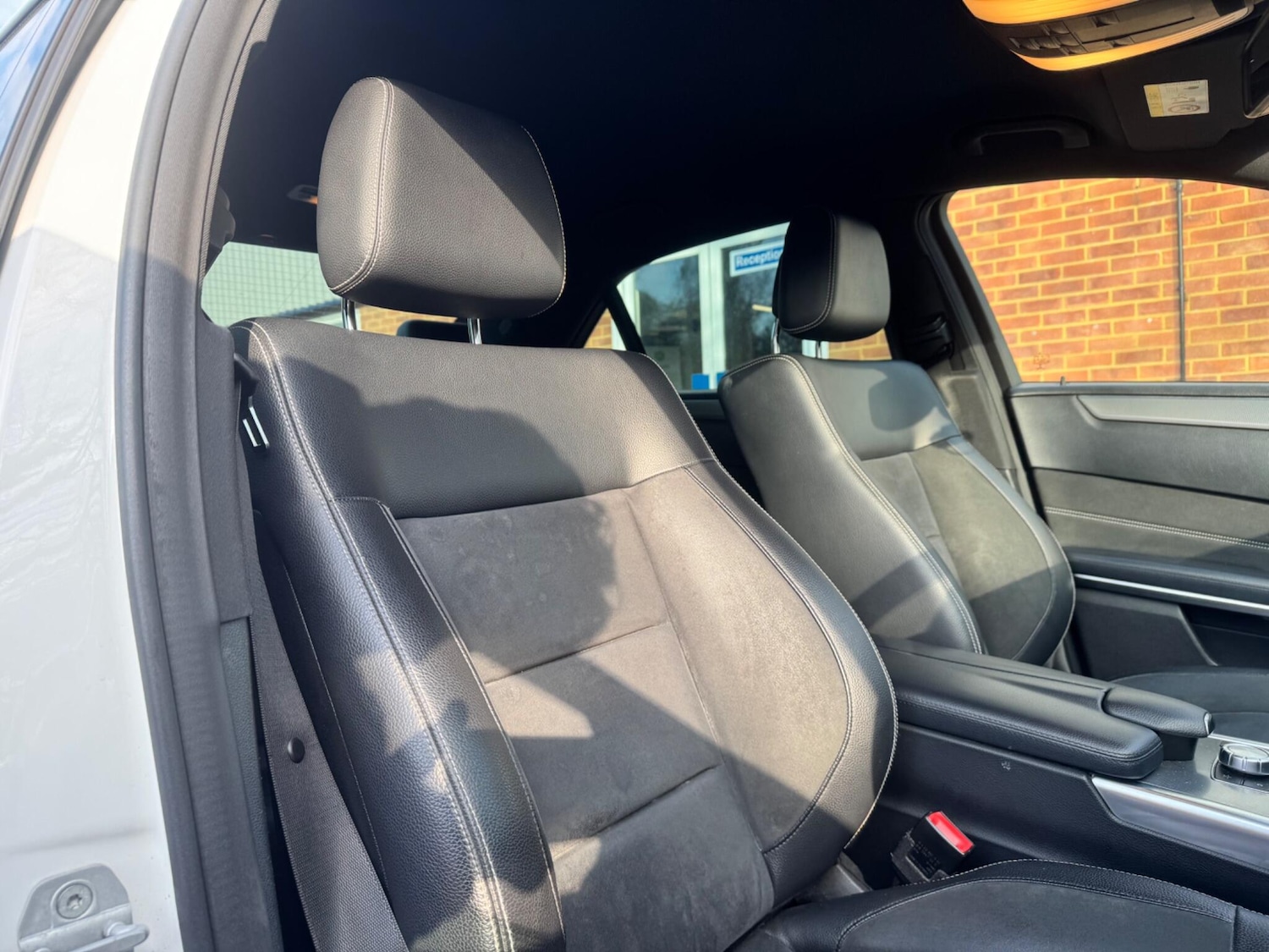 Used Mercedes-Benz E Class 2014 for sale - 77670797: Photo 8