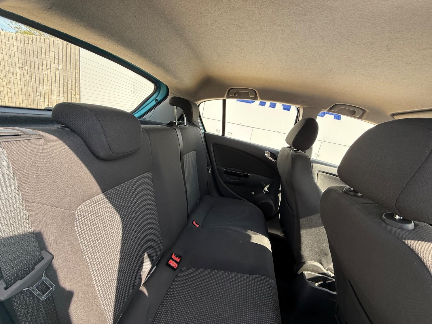 Used Vauxhall Corsa 2010 for sale - 76472250: Photo 18