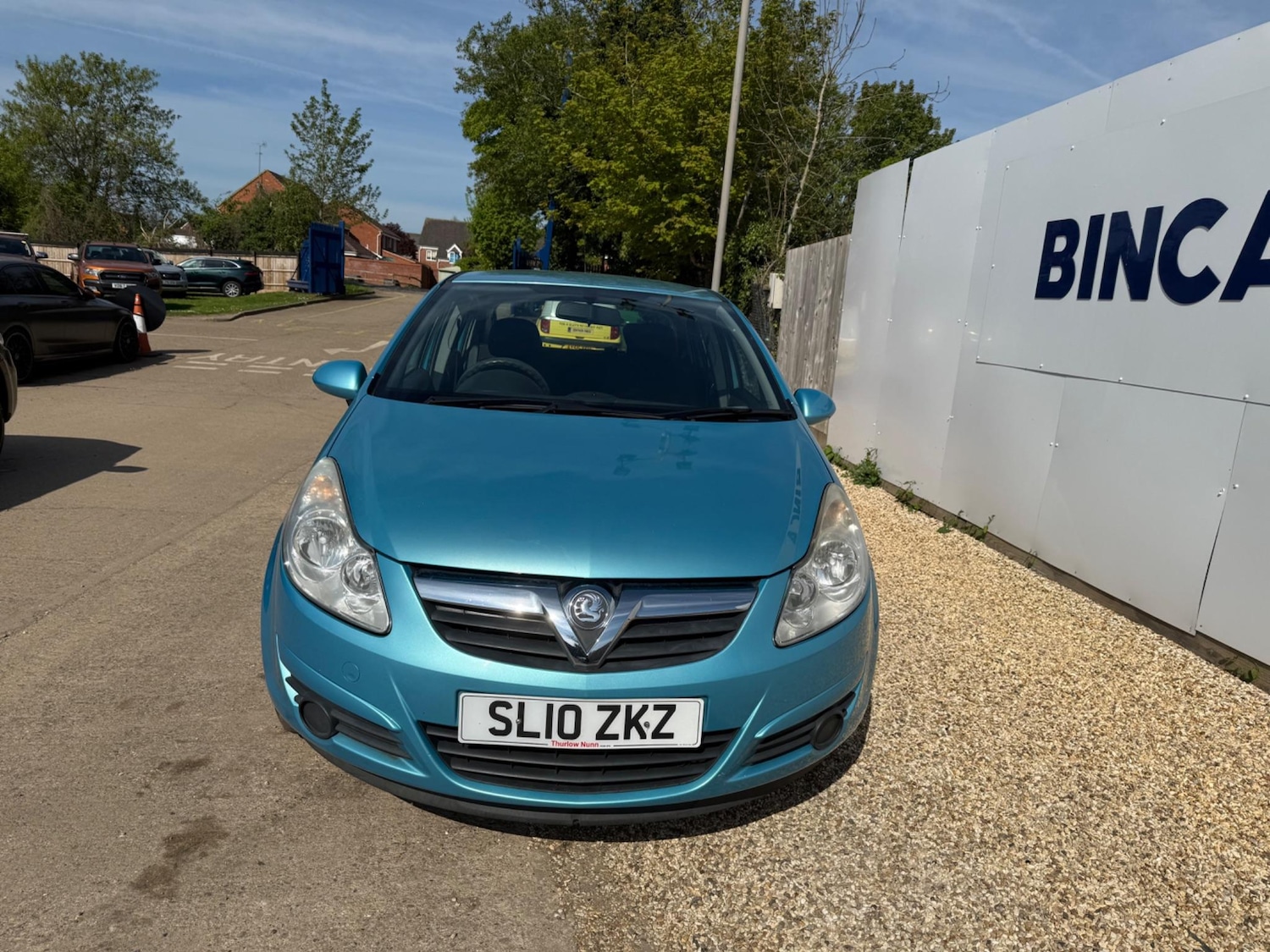 Used Vauxhall Corsa 2010 for sale - 76472250: Photo 2
