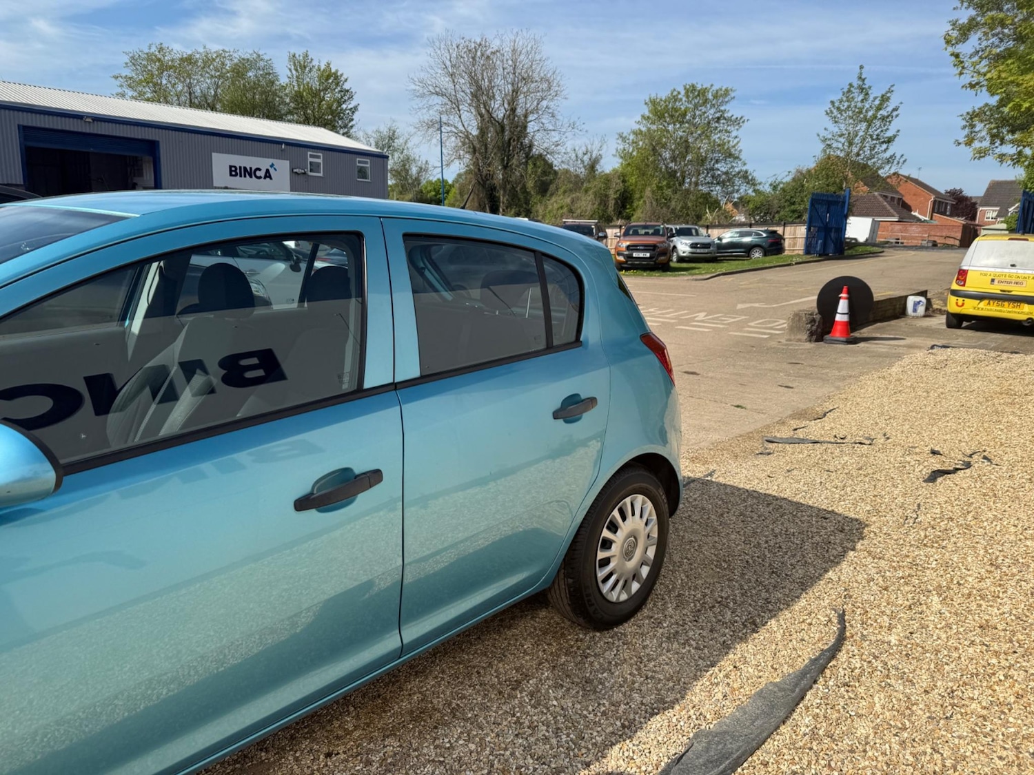 Used Vauxhall Corsa 2010 for sale - 76472250: Photo 5