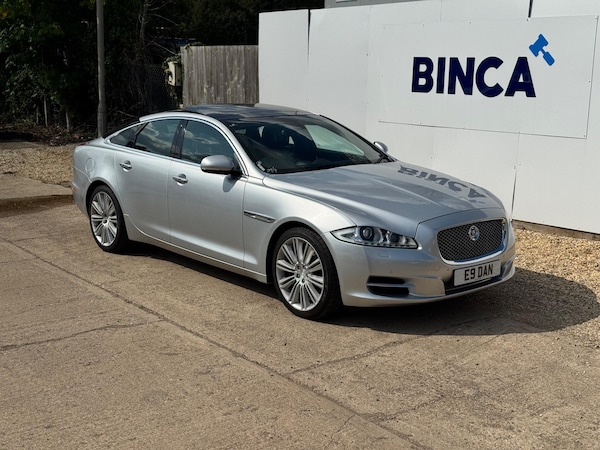 Used Jaguar XJ for sale - 75600065: Photo 2