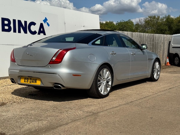 Used Jaguar XJ for sale - 75600065: Photo 9
