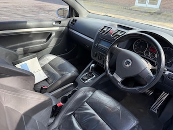 Used Volkswagen Golf 2005 for sale - 77883231: Photo