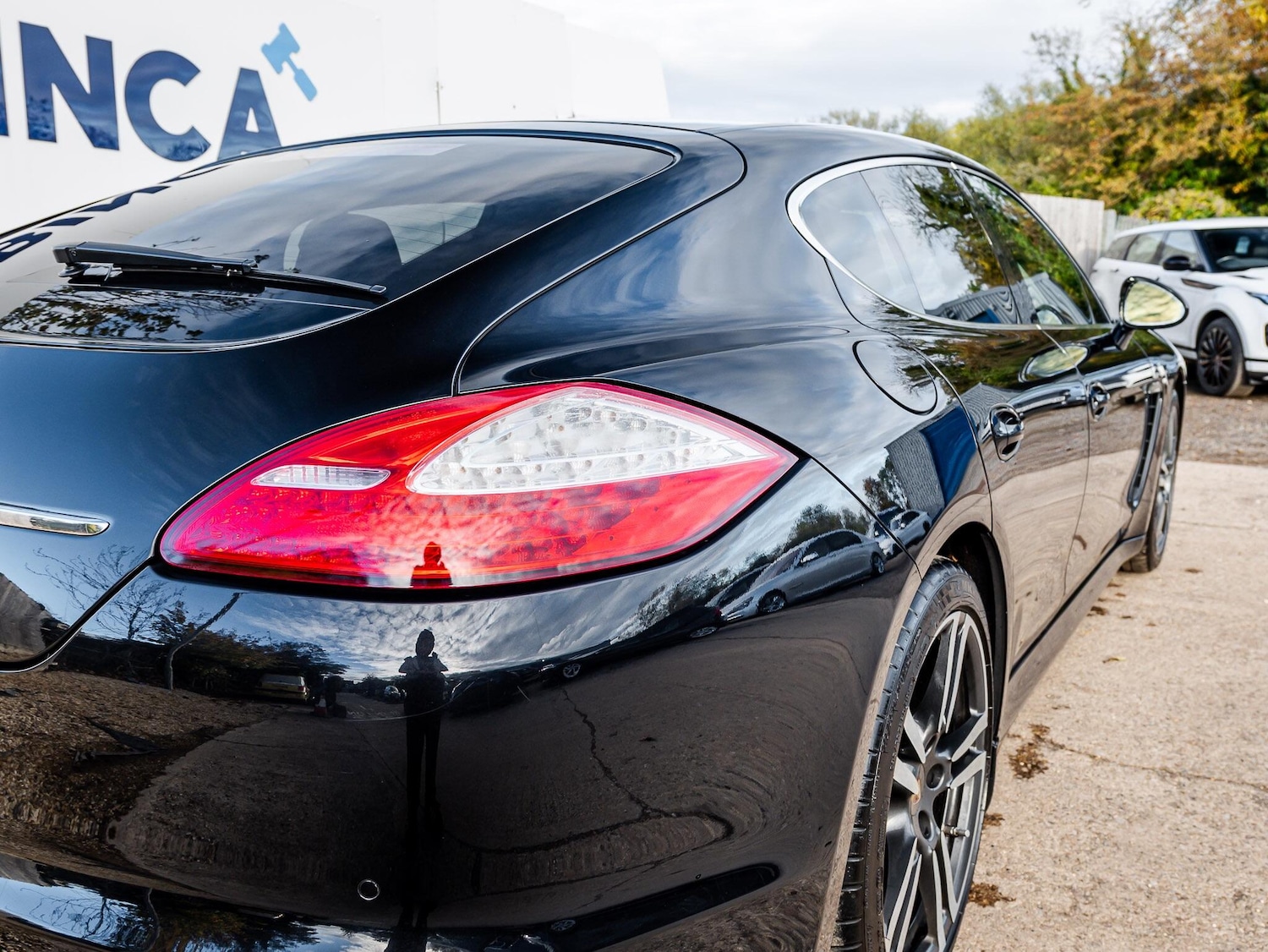 Used Porsche Panamera 2011 for sale - 76336859: Photo 15