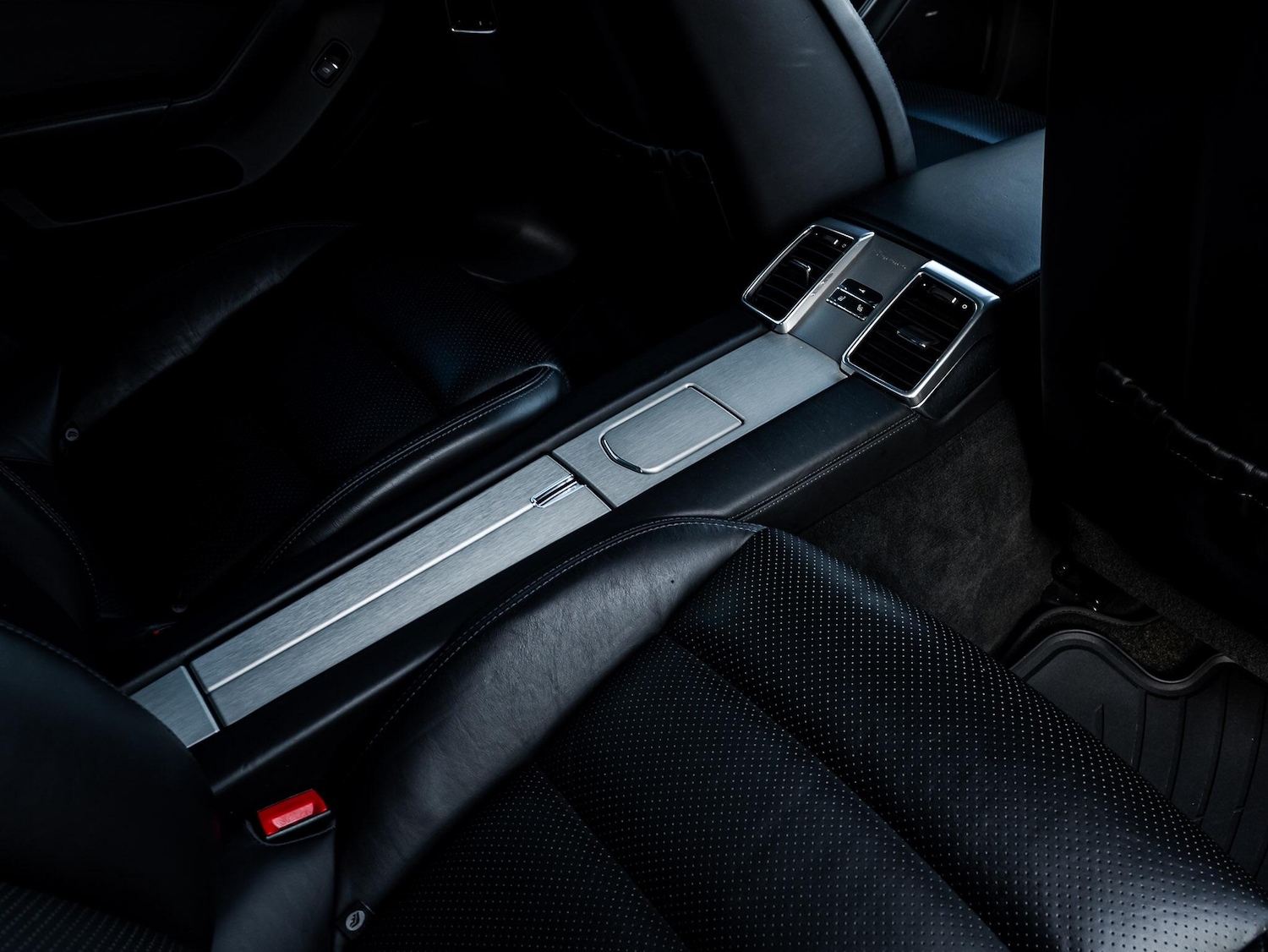 Used Porsche Panamera 2011 for sale - 76336859: Photo 21