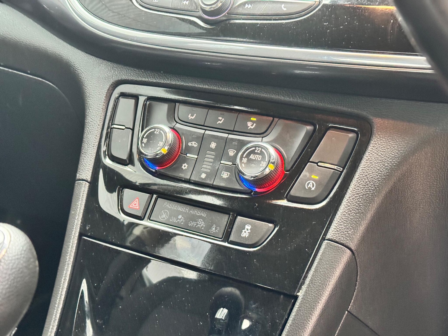 Used Vauxhall Mokka X for sale - 77425723: Photo 8