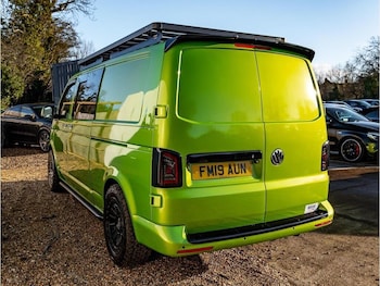 Used Volkswagen Transporter 2019 for sale - 79157928: Photo