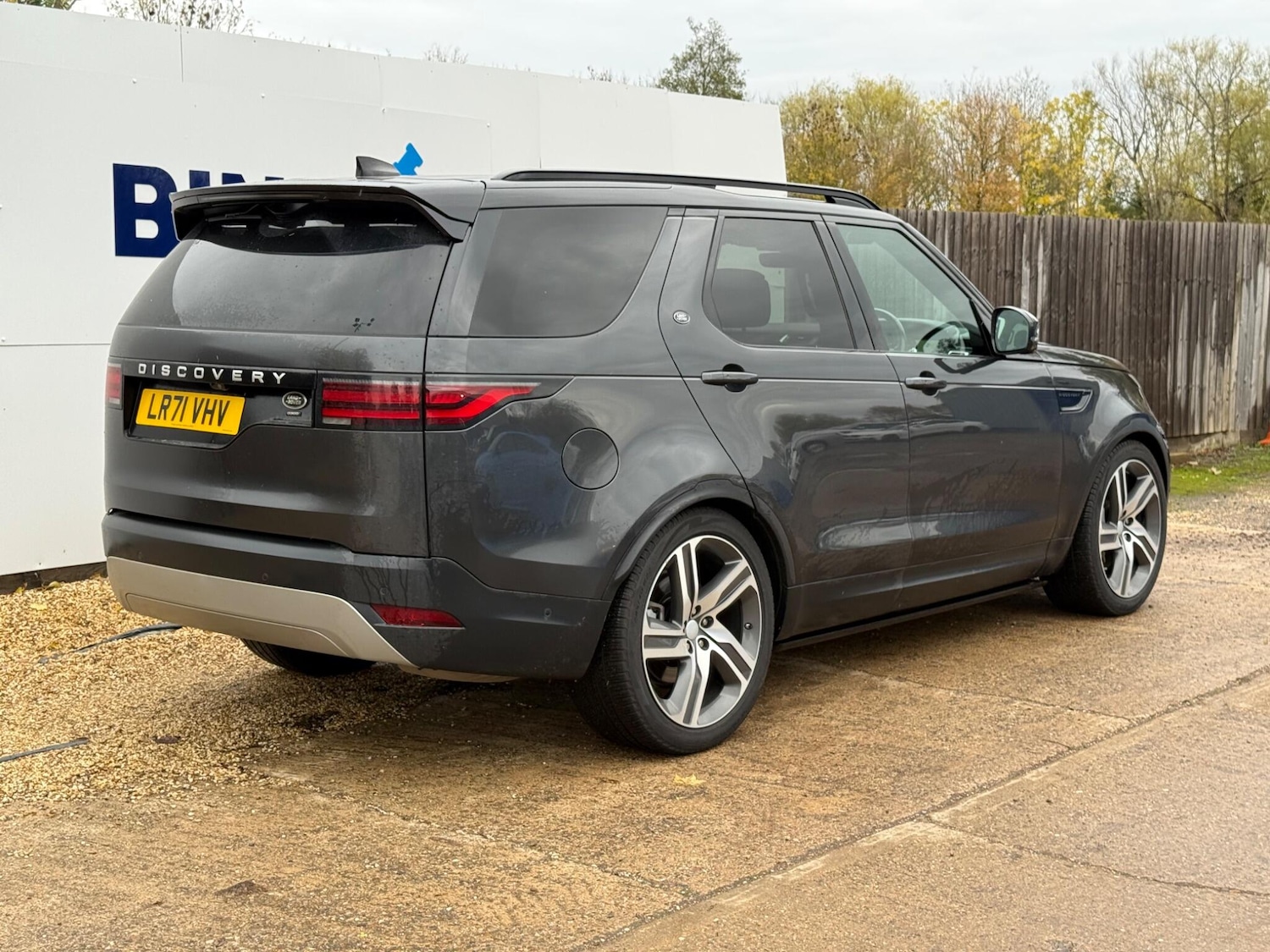 Used Land Rover Discovery 2021 for sale - 76360093: Photo 2