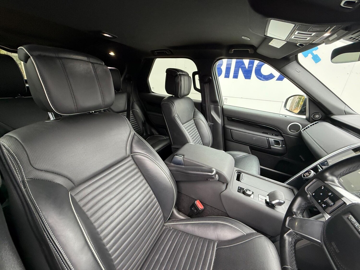 Used Land Rover Discovery 2021 for sale - 76360093: Photo 9