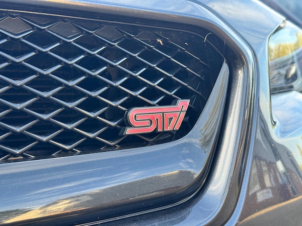 Used Subaru WRX STI 2015 for sale - 75696361: Photo 4