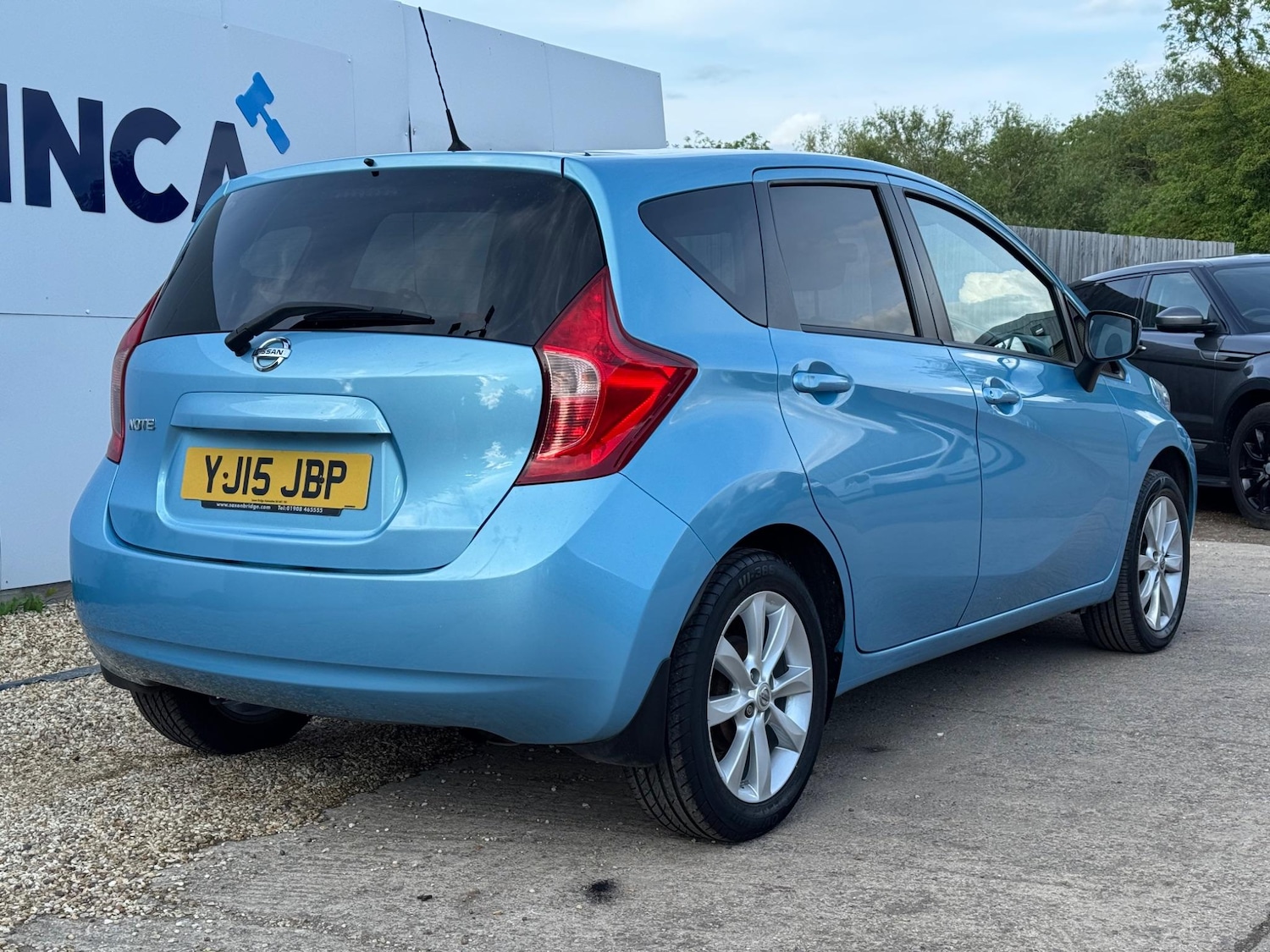 Vehicle 22