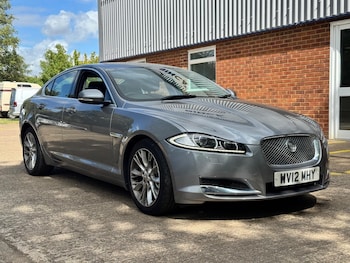 2012 (12) - 2.2d Luxury Auto Euro 5 (s/s) 4dr