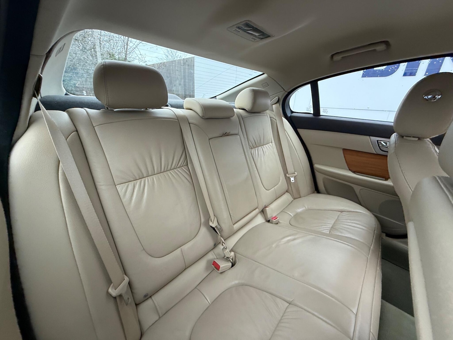 Used Jaguar XF 2010 for sale - 77940512: Photo 13