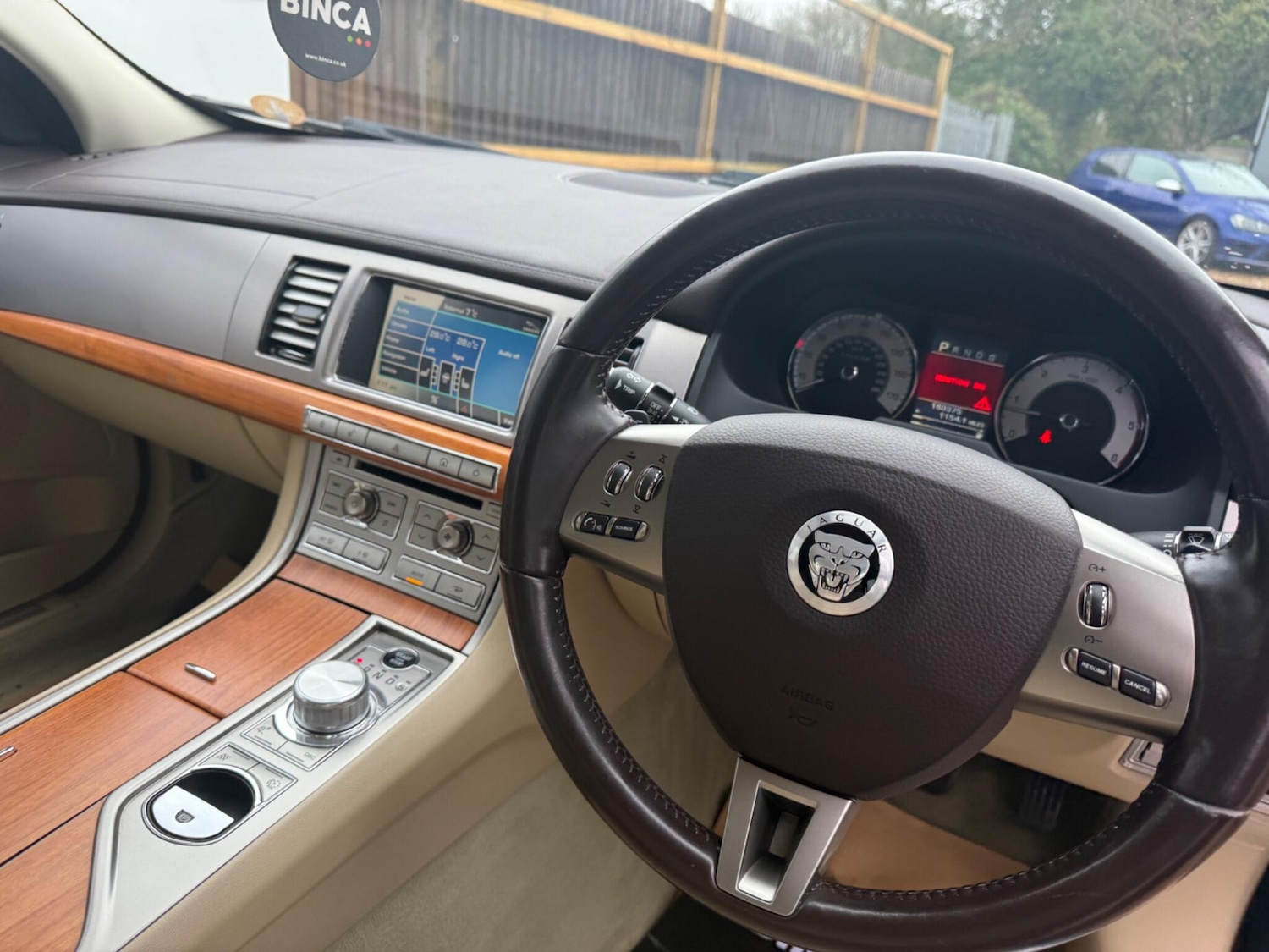 Used Jaguar XF 2010 for sale - 77940512: Photo 20