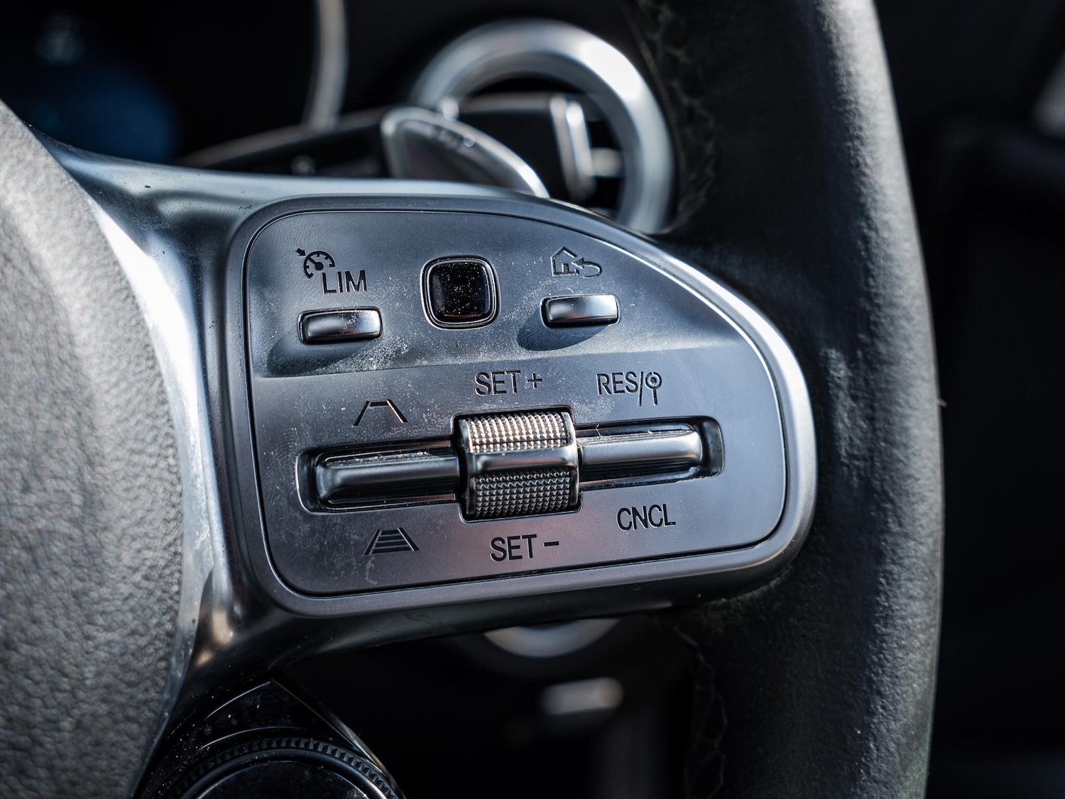 Used Mercedes-Benz C Class 2019 for sale - 76572747: Photo 41