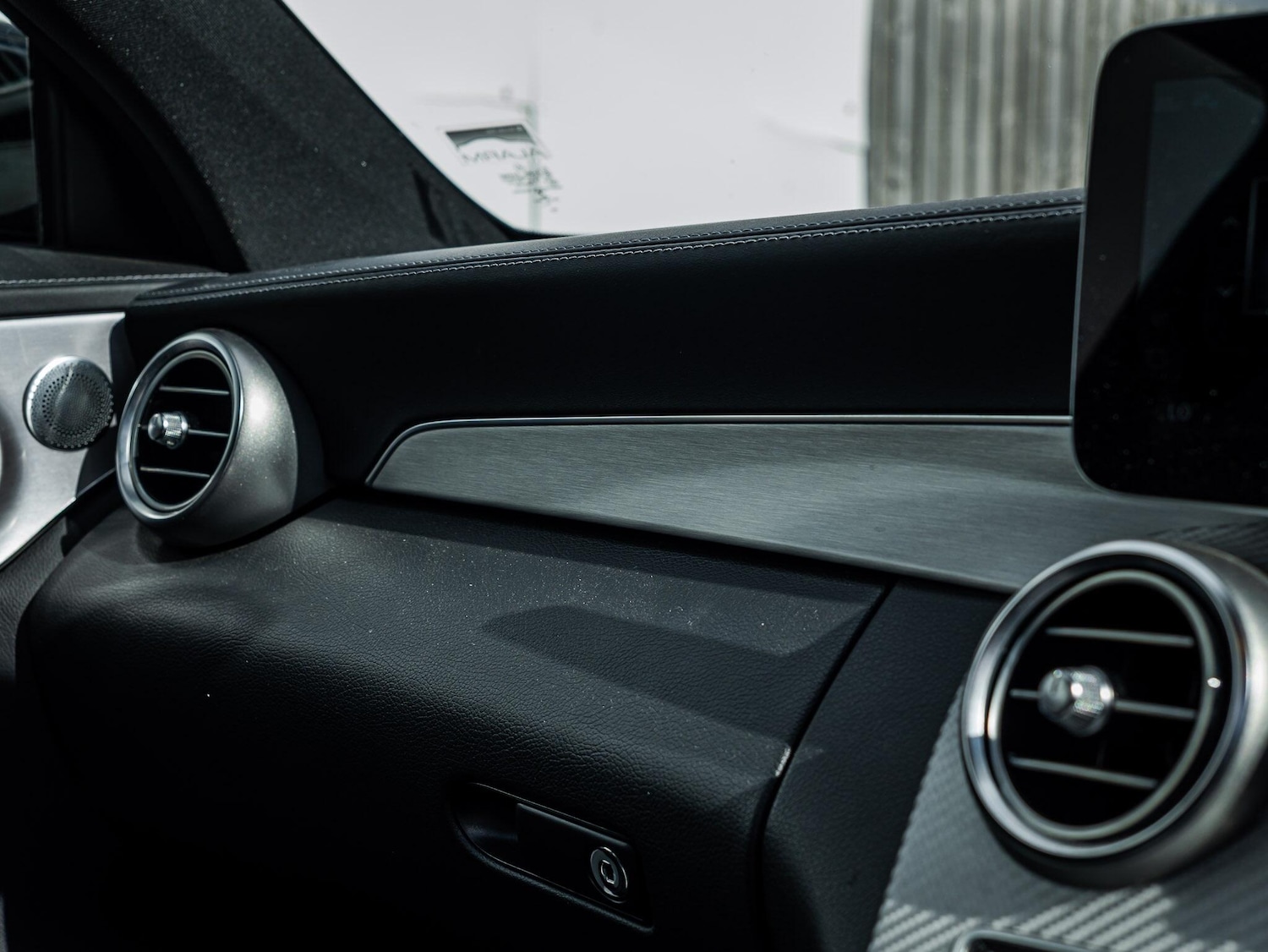 Used Mercedes-Benz C Class 2019 for sale - 76572747: Photo 46